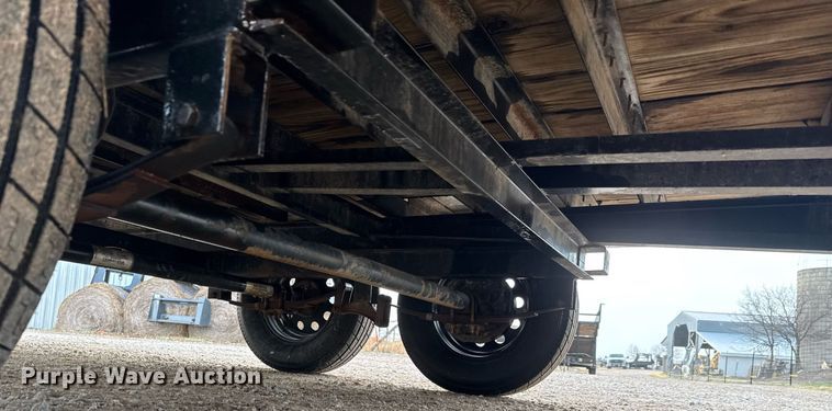 image for item LH9332 2017 PJ equipment trailer