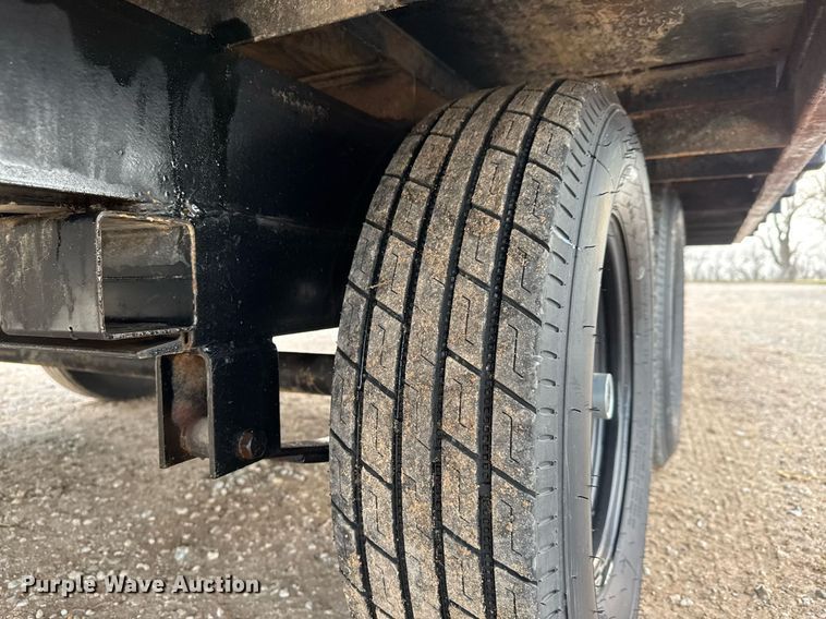 image for item LH9332 2017 PJ equipment trailer