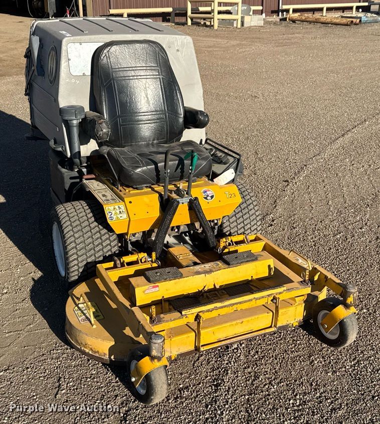 image for item LH9340 Walker T23 ZTR lawn mower