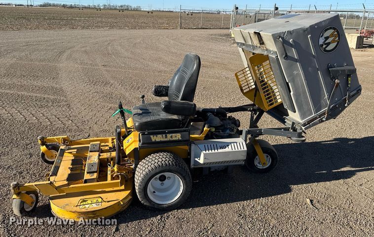 image for item LH9340 Walker T23 ZTR lawn mower