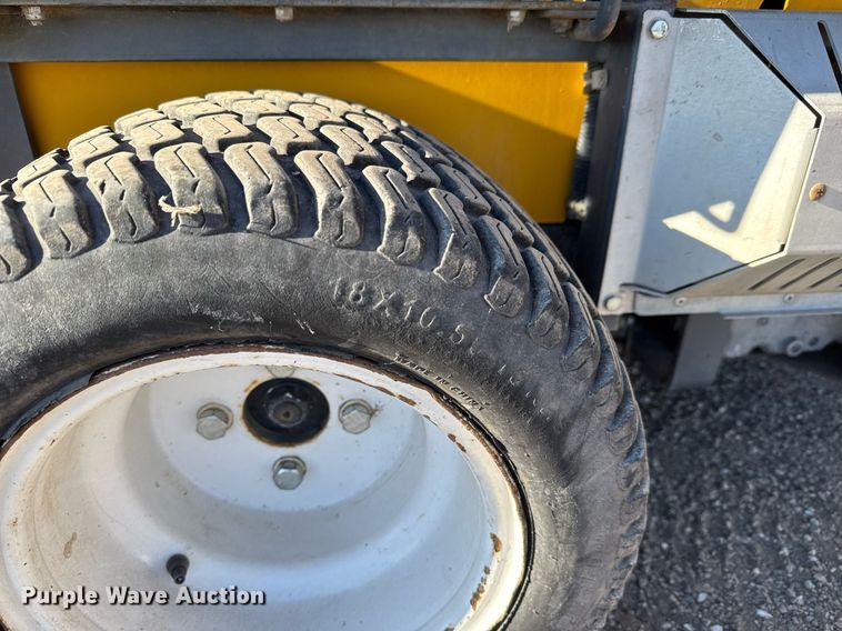 image for item LH9340 Walker T23 ZTR lawn mower