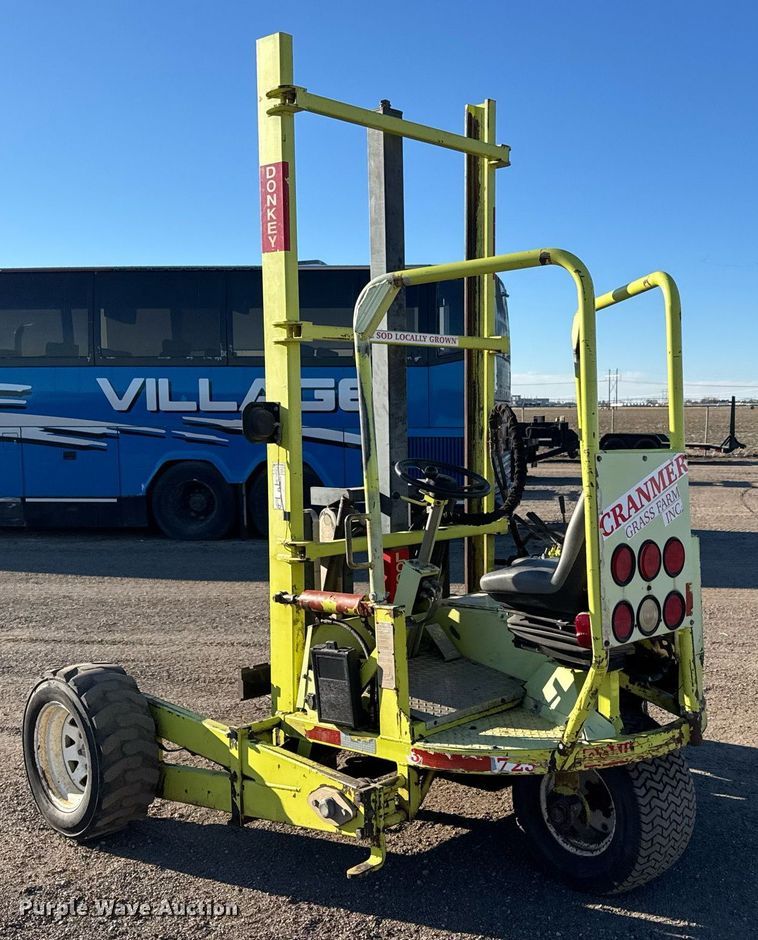 image for item LH9343 Donkey D12-3K forklift