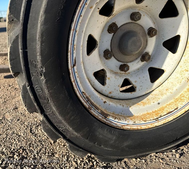 image for item LH9343 Donkey D12-3K forklift