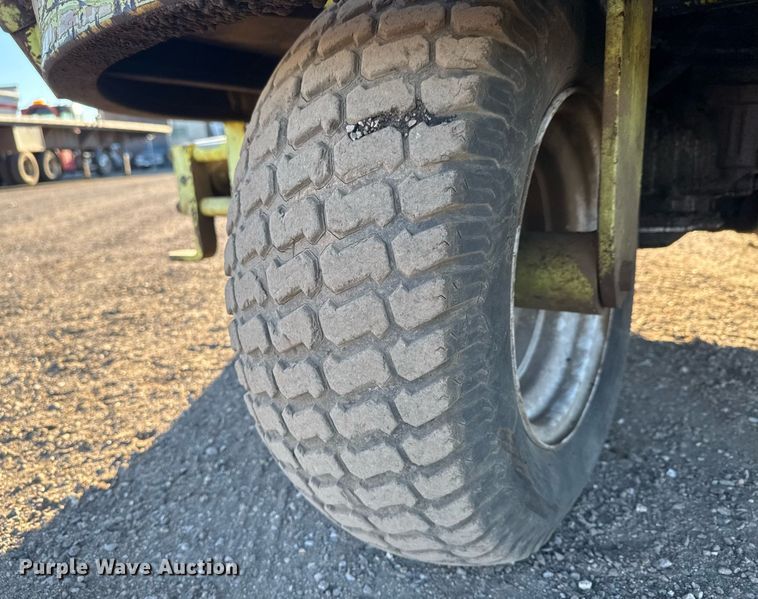 image for item LH9344 Donkey forklift