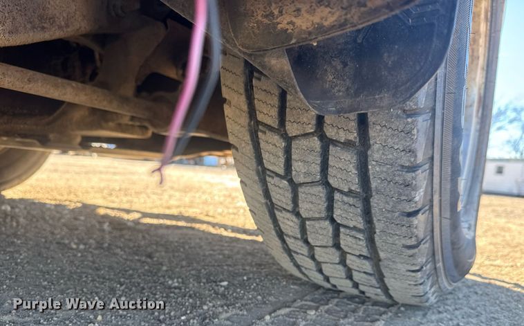 image for item LH9366 2000 GMC Yukon XL SUV