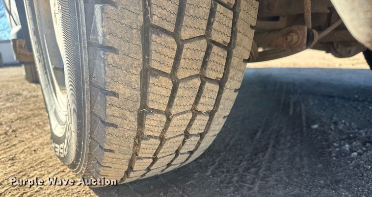 image for item LH9366 2000 GMC Yukon XL SUV