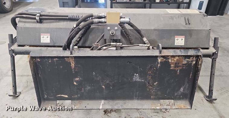 image for item NI9317 John Deere BA84 Worksite Pro skid steer broom