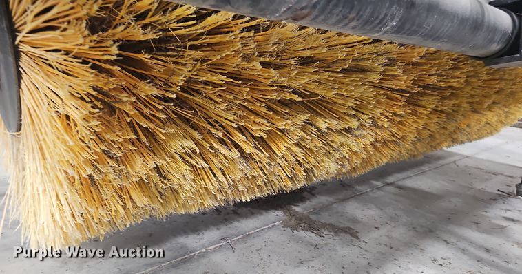 image for item NI9317 John Deere BA84 Worksite Pro skid steer broom