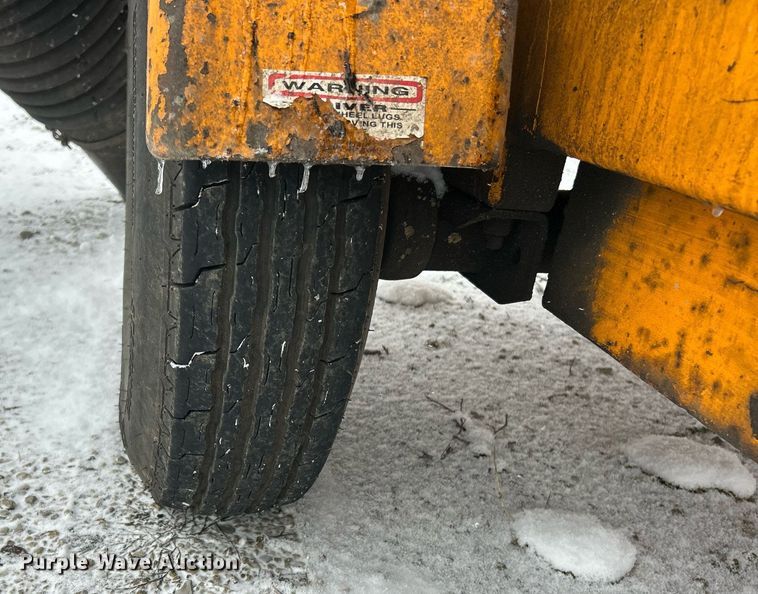 image for item NJ9613 Old Dominion Brush Co. LCT600 leaf vacuum 