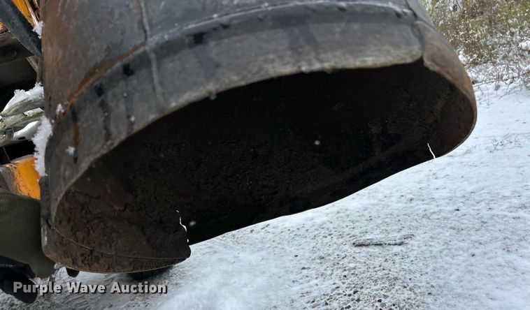 image for item NJ9614 Old Dominion Brush Co. LCT600 leaf vacuum 