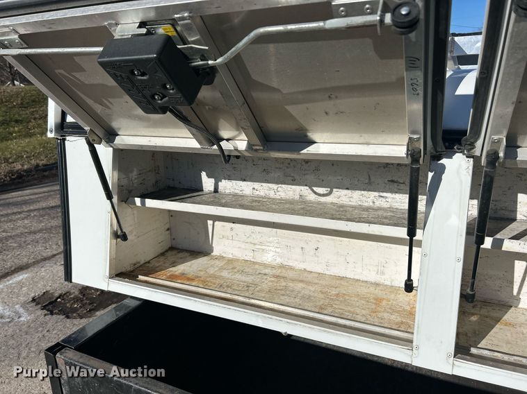 image for item NJ9657 ARE D471-23 truck topper