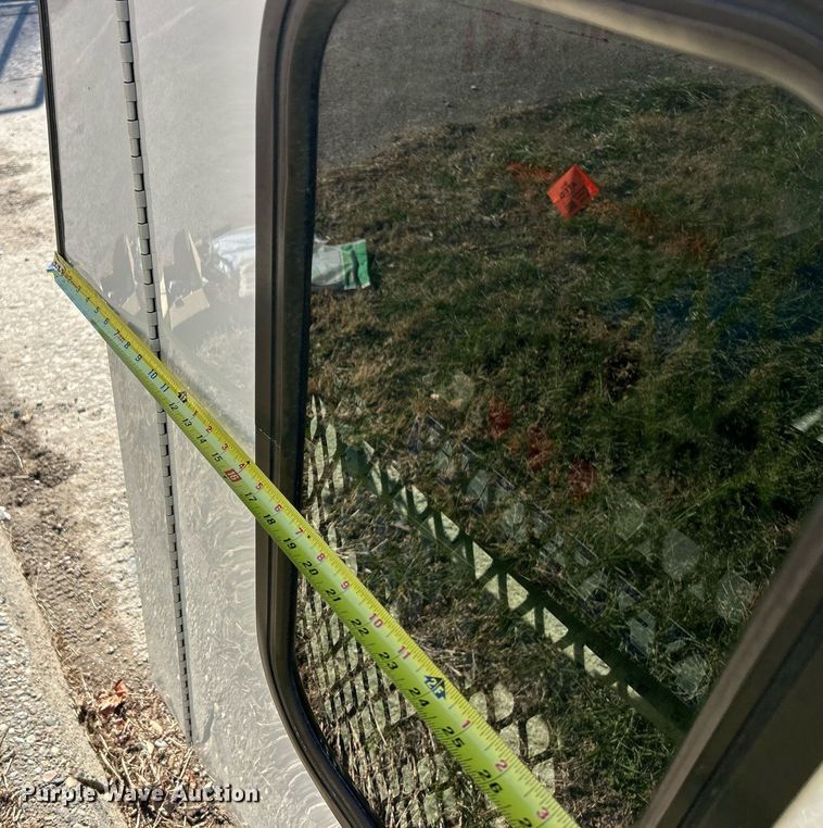 image for item NJ9657 ARE D471-23 truck topper