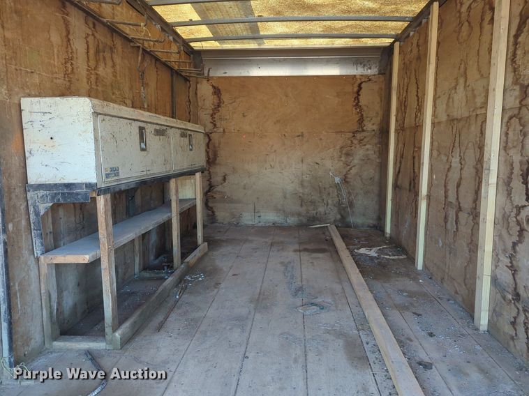 image for item NW9739 2003 GMC C7500 box truck