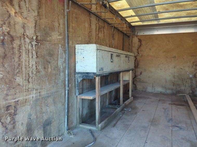 image for item NW9739 2003 GMC C7500 box truck