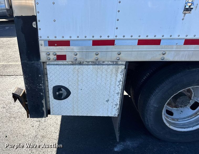 image for item OG9766 2016 Ford  F350 Super Duty XL box truck