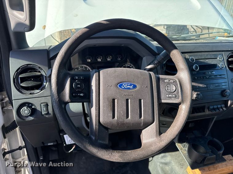 image for item OG9766 2016 Ford  F350 Super Duty XL box truck