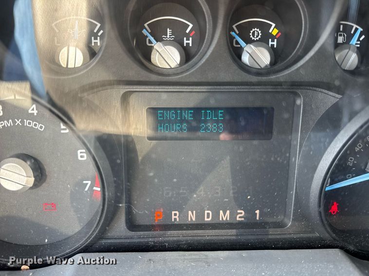 image for item OG9766 2016 Ford  F350 Super Duty XL box truck