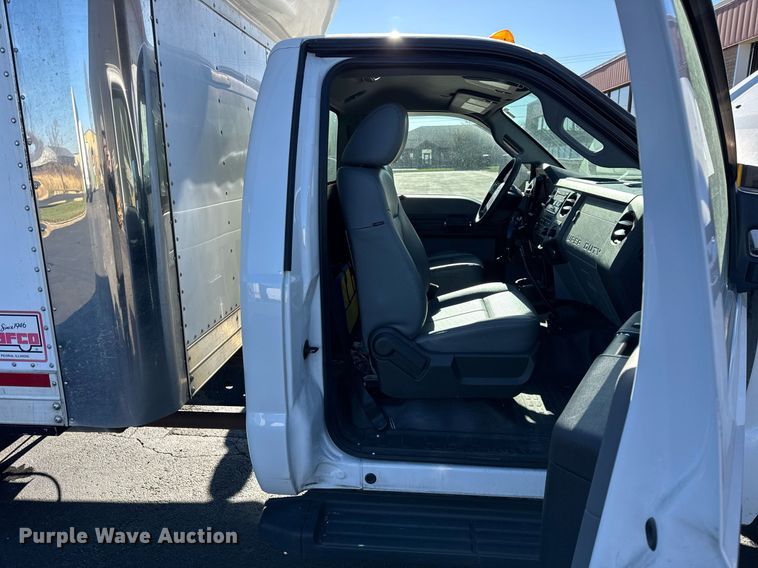 image for item OG9766 2016 Ford  F350 Super Duty XL box truck