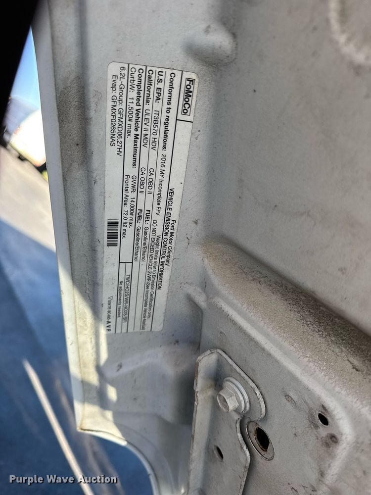 image for item OG9766 2016 Ford  F350 Super Duty XL box truck