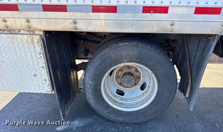 image for item OG9766 2016 Ford  F350 Super Duty XL box truck