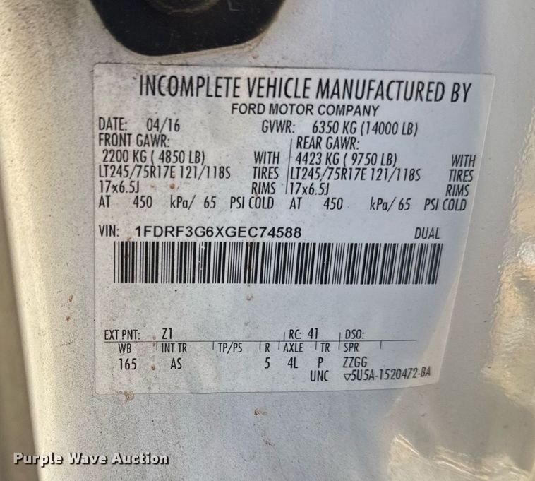 image for item OG9766 2016 Ford  F350 Super Duty XL box truck