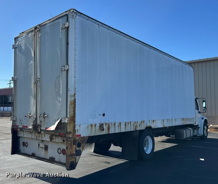 image for item OG9768 2010 Freightliner M2 box truck