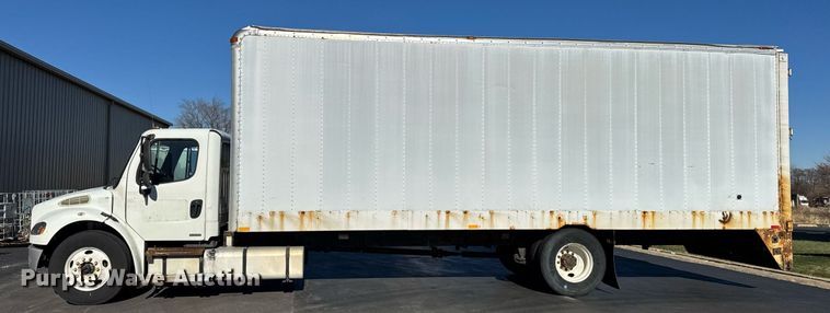 image for item OG9768 2010 Freightliner M2 box truck