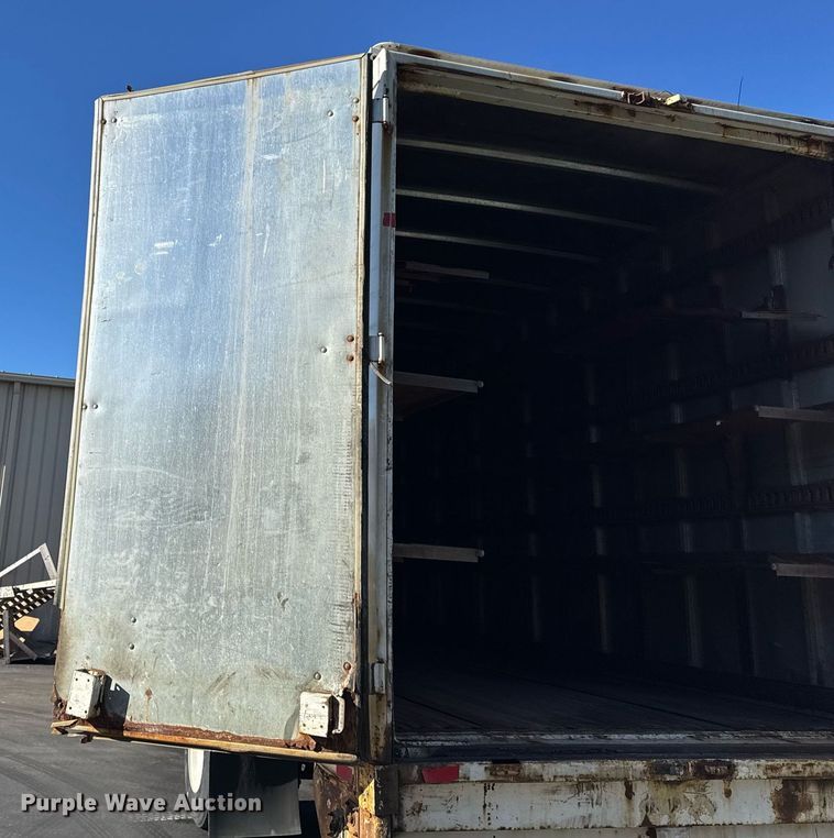 image for item OG9768 2010 Freightliner M2 box truck