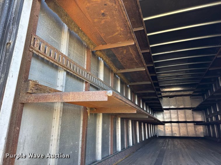 image for item OG9768 2010 Freightliner M2 box truck