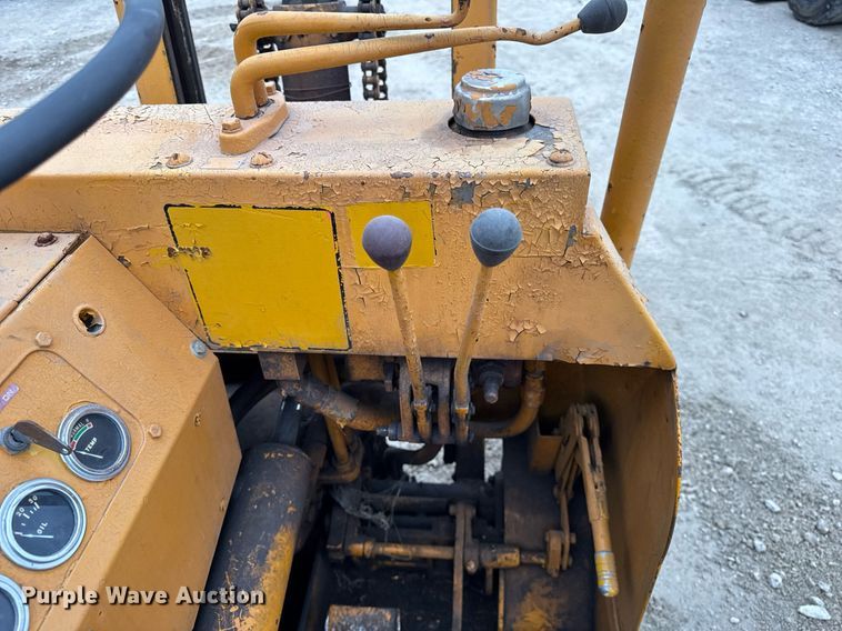 image for item OG9779 Towmotor  351SG2024 forklift