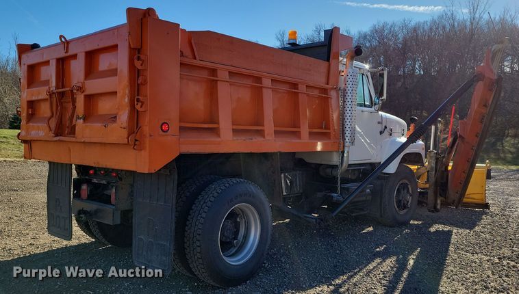 image for item OH9414 1981 International  S2500 dump truck