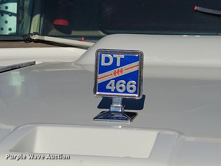 image for item OH9414 1981 International  S2500 dump truck