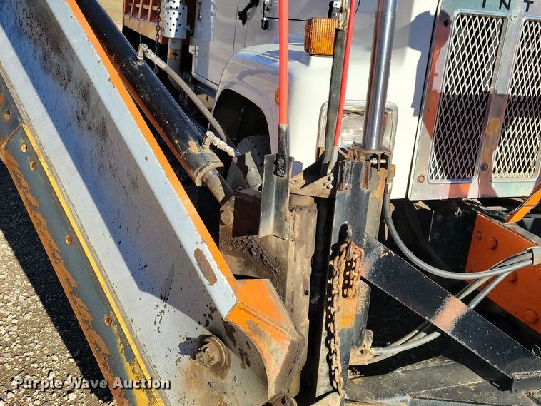 image for item OH9414 1981 International  S2500 dump truck