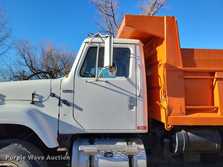 image for item OH9414 1981 International  S2500 dump truck