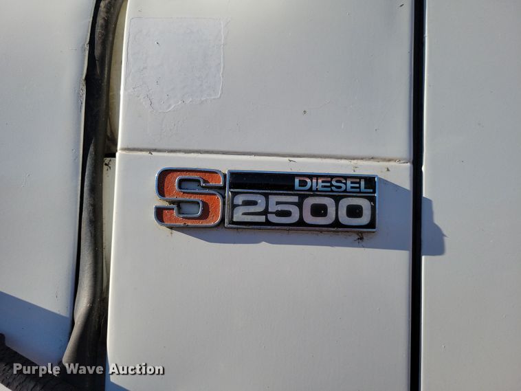 image for item OH9414 1981 International  S2500 dump truck