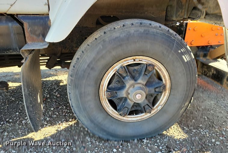 image for item OH9414 1981 International  S2500 dump truck