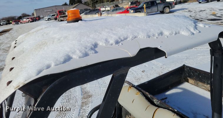 image for item OH9447 2011 Club Car XRT 1550 utility vehicle