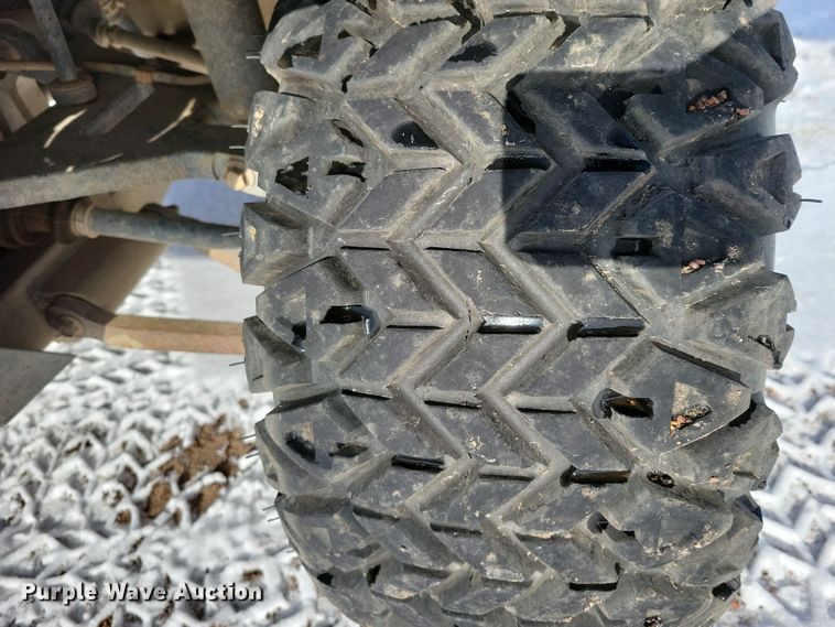 image for item OH9447 2011 Club Car XRT 1550 utility vehicle