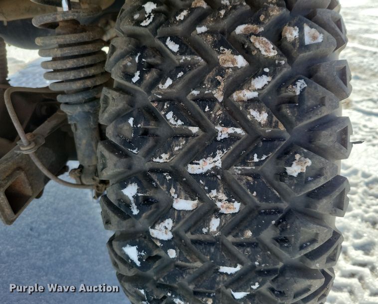 image for item OH9447 2011 Club Car XRT 1550 utility vehicle