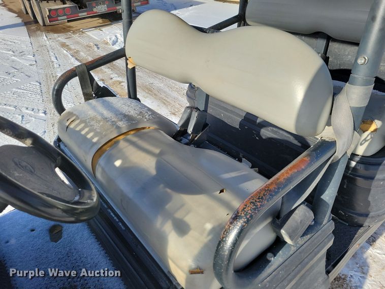 image for item OH9448 2013 Club Car utility vehicle