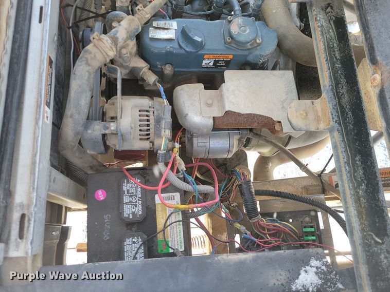 image for item OH9448 2013 Club Car utility vehicle