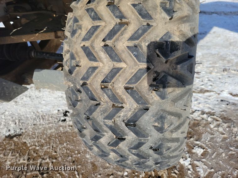 image for item OH9448 2013 Club Car utility vehicle