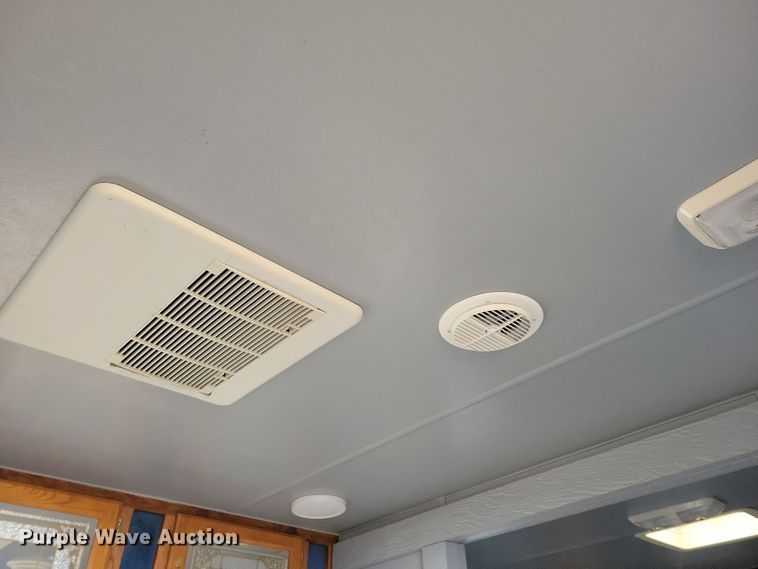 image for item OH9458 1999 Arlington  Skyline 3010 camper