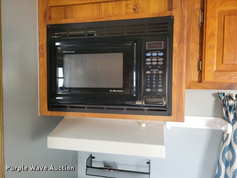 image for item OH9458 1999 Arlington  Skyline 3010 camper