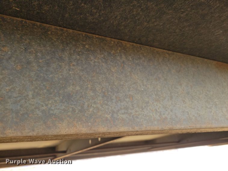 image for item OH9458 1999 Arlington  Skyline 3010 camper