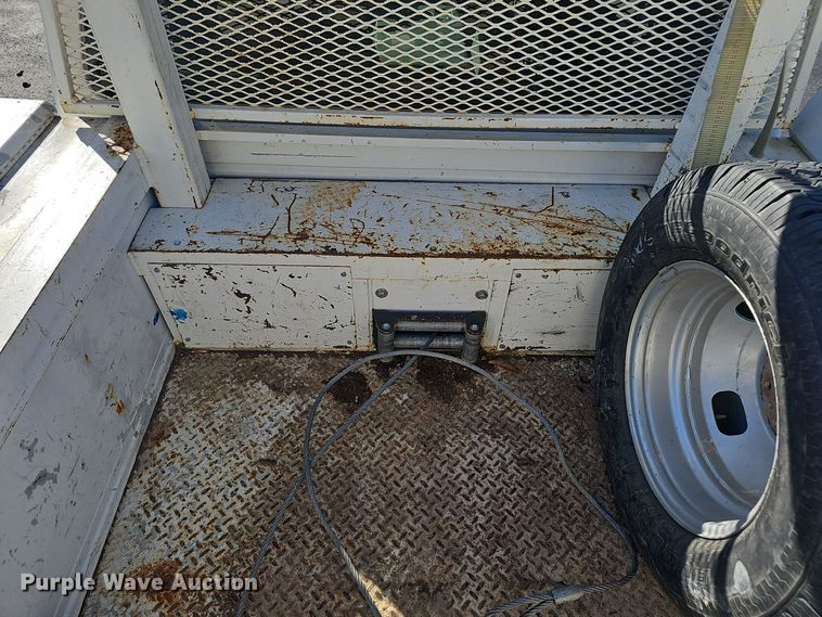 image for item OJ9148 2015 Ford F350 Super Duty XLT SuperCab utility bed pickup truck