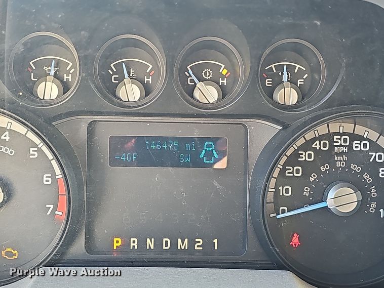 image for item OJ9148 2015 Ford F350 Super Duty XLT SuperCab utility bed pickup truck