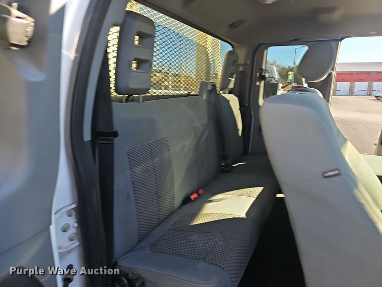 image for item OJ9148 2015 Ford F350 Super Duty XLT SuperCab utility bed pickup truck