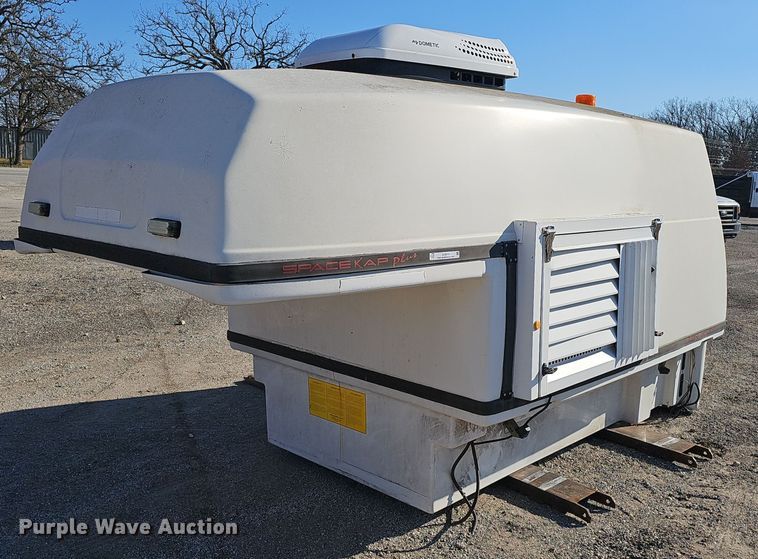 image for item OJ9216 Spacekap Plus pickup truck slide in