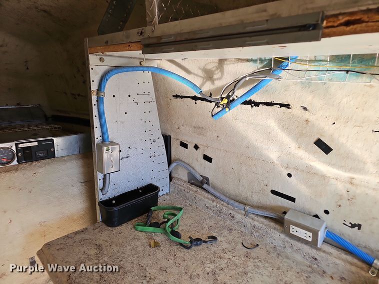 image for item OJ9216 Spacekap Plus pickup truck slide in